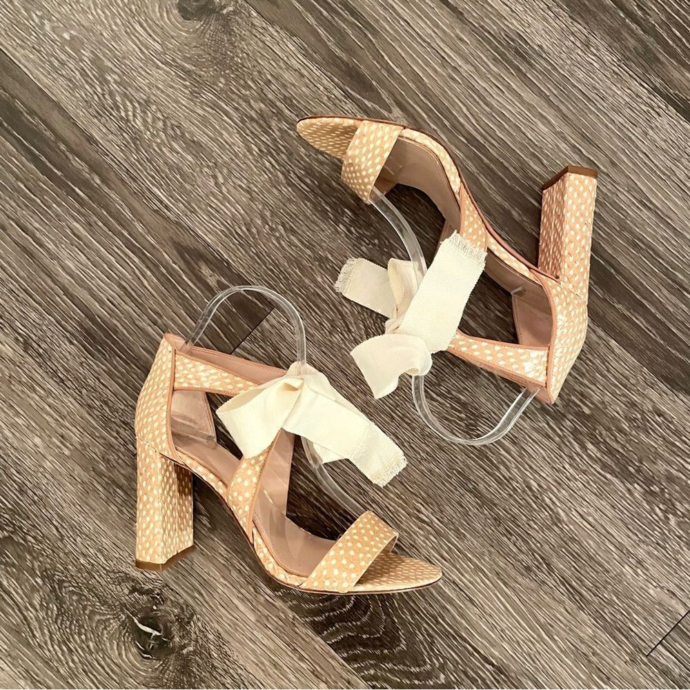 AD & daughters heels - Picture 4 of 9